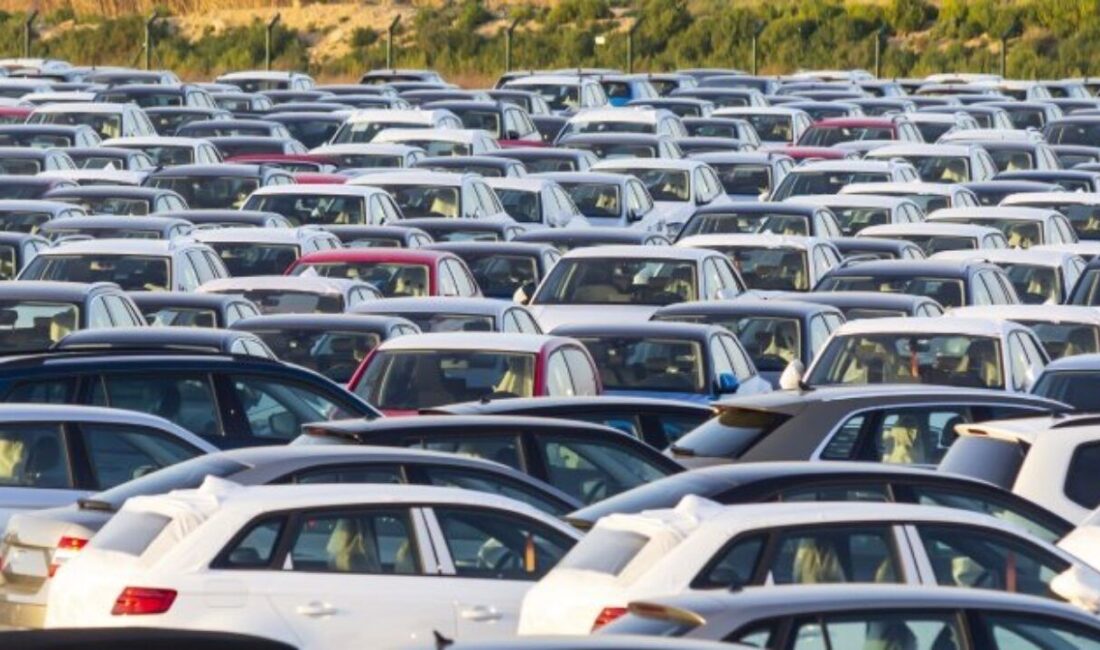 Bazı modellerdeki vergi indirimi nedeniyle sıfır otomobillerde 500 bin liraya